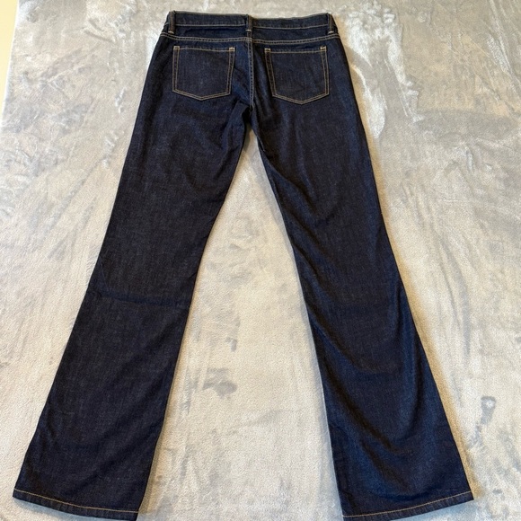 VS Low Rise 5 Flare Dark Denim Jeans Wmn’s Sz 4 Victoria’s Secret - Picture 6 of 10